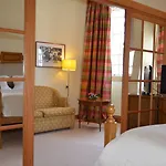 ホテル トゥウラル 4*