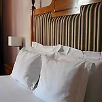 トゥウラル ギマランイス
