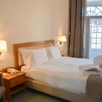 トゥウラル ギマランイス