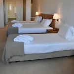 トゥウラル 4* ギマランイス
