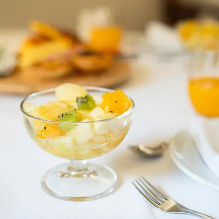 ホテル トゥウラル