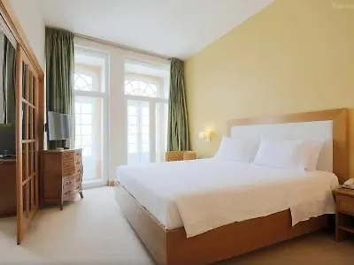 トゥウラル ギマランイス