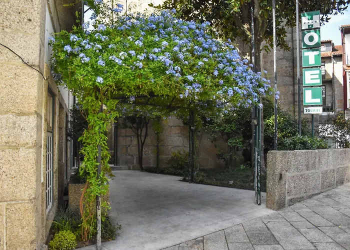 トゥウラル ホテル 4*